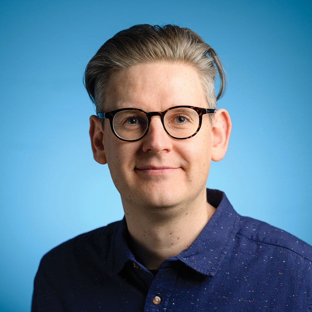 Photo of Luke Foster.